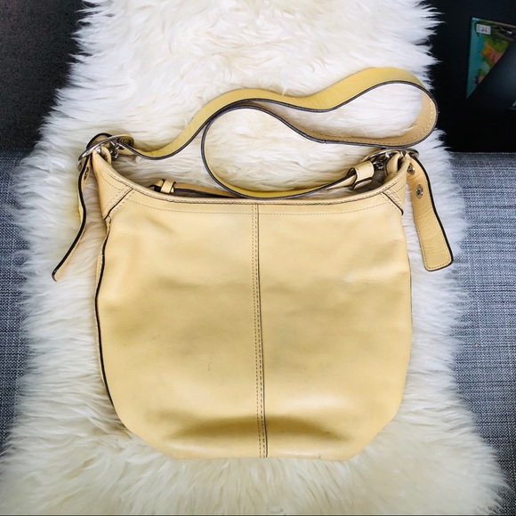 RARE VTG BUTTERCUP YELLOW COACH SHOULDER DUFFEL CONVERTIBLE LEATHER BUCK… - Picture 9 of 16